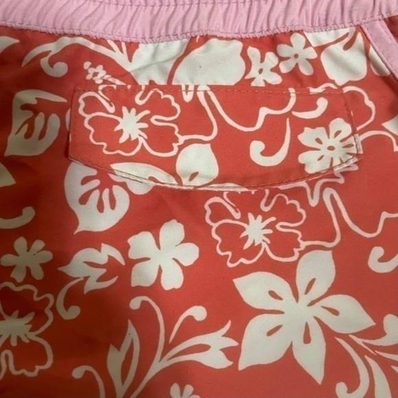 Floral Athletic Board Shorts - Coral with White Flowers- Size Small - EU C - Picture 3 of 5